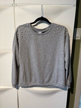 Reitmans Gray Crewneck Sweater with Pearl Studs